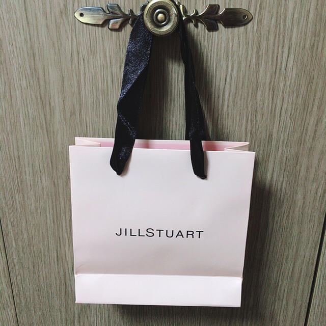 JILLSTUART(ジルスチュアート)のジルスチュアート、プレゼント用紙袋 レディースのバッグ(ショップ袋)の商品写真