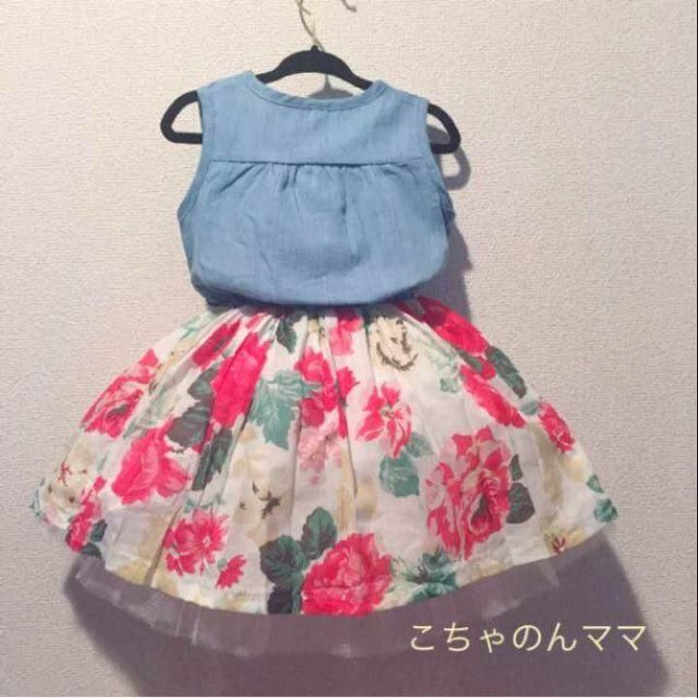 花柄デニムシャツワンピ  100 キッズ/ベビー/マタニティのキッズ服女の子用(90cm~)(ワンピース)の商品写真