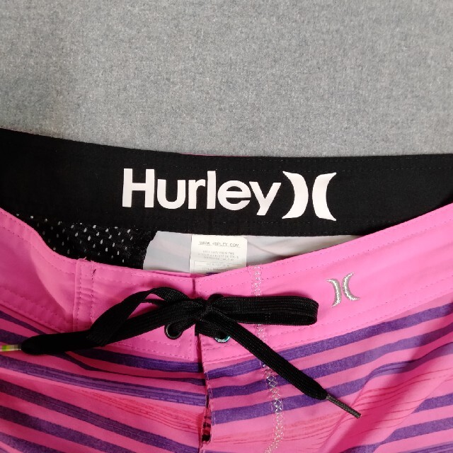 Hurley(ハーレー)の☆Hurley　ハーフパンツ　32インチ メンズのパンツ(ショートパンツ)の商品写真