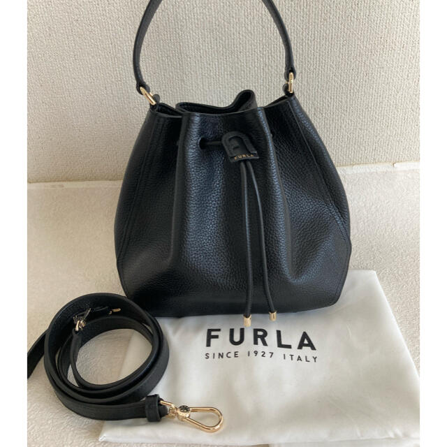 ✨現行極美品✨ FURLA フルラ ショルダーバッグ ミニバッグ アテナ 白