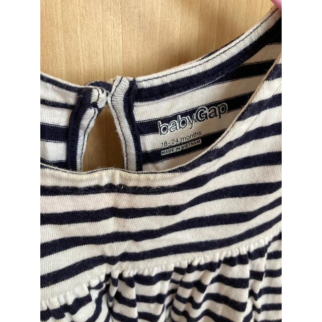 babyGAP(ベビーギャップ)のbaby Gap ボーダーワンピース キッズ/ベビー/マタニティのキッズ服女の子用(90cm~)(ワンピース)の商品写真