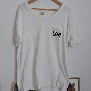 リー(Lee)のLee　Vネック　ホワイト　白シャツ　半袖(Tシャツ(半袖/袖なし))