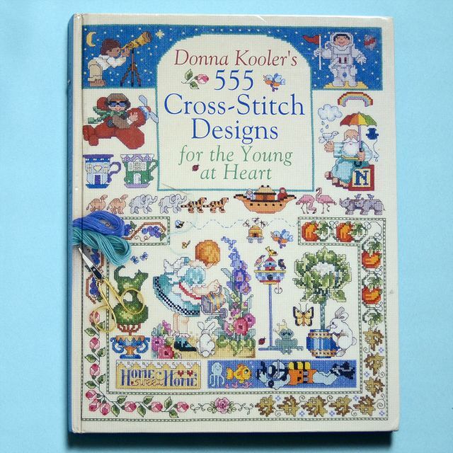 【 洋書 】 クロスステッチ 図案 刺繍 手芸 洋裁 Cross Stitch