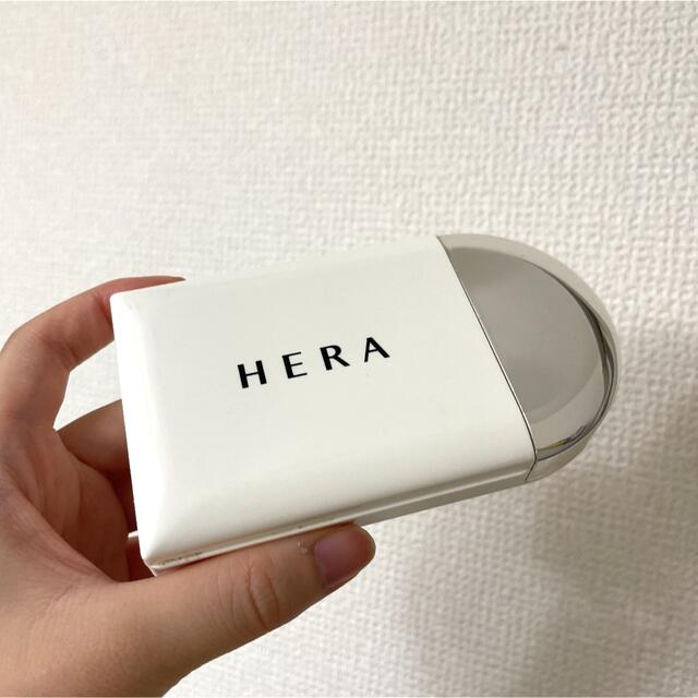 HERA エアリーパウダープライマー コスメ/美容のベースメイク/化粧品(フェイスパウダー)の商品写真