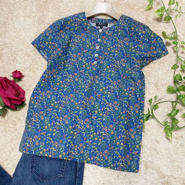 A.P.C - 近年モデル♡アーペーセー A.P.C. レディース トップス 花柄