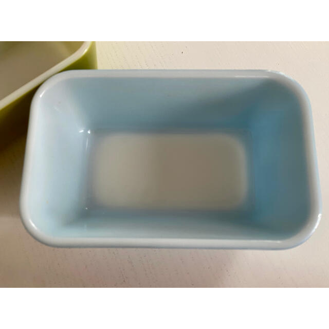 Pyrex(パイレックス)のオールドパイレックス　レフリジレーター　M ２個セット　蓋付き インテリア/住まい/日用品のキッチン/食器(容器)の商品写真