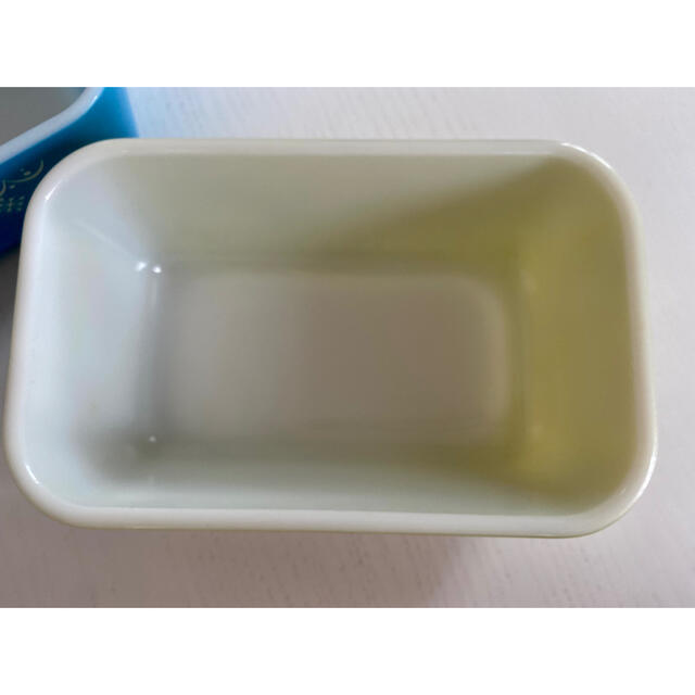 Pyrex(パイレックス)のオールドパイレックス　レフリジレーター　M ２個セット　蓋付き インテリア/住まい/日用品のキッチン/食器(容器)の商品写真