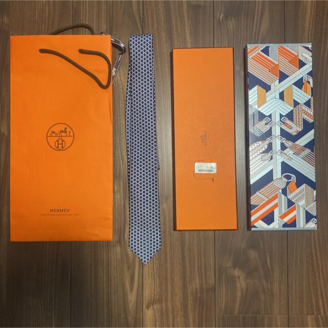 HERMES エルメスのシルクネクタイ新品