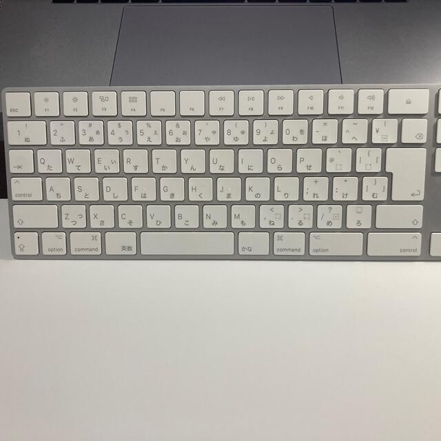 Apple(アップル)のAPPLE MAGIC KEYBOARD(テンキーツキ-JIS) スマホ/家電/カメラのPC/タブレット(PC周辺機器)の商品写真