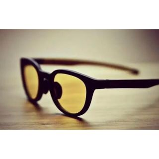 Eyevol - OLDMOUNTAIN × Eyevol サングラス Mat Amber【新品】の通販