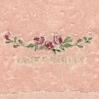 ローラアシュレイ(LAURA ASHLEY)の値下♪【新品】ローラアシュレイ フェイスタオル ポーシャ☆バラ ピンク(タオル/バス用品)