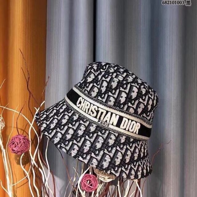 Christian Dior ディオール MONTAIGNE ボブハット バケッ | eloit.com