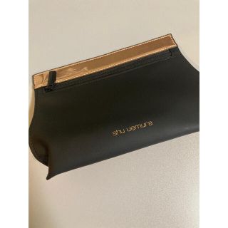 シュウウエムラ(shu uemura)のshu uemura ポーチ(ポーチ)