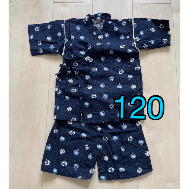 男の子　甚平　　１２０ キッズ/ベビー/マタニティのキッズ服男の子用(90cm~)(甚平/浴衣)の商品写真