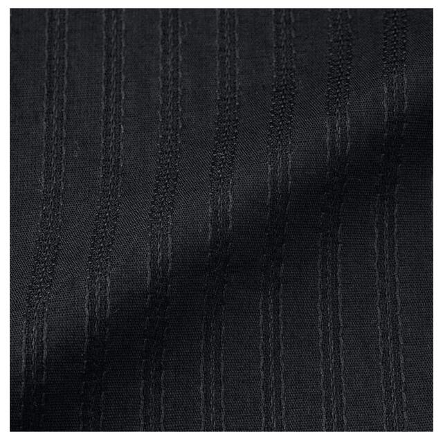 GU(ジーユー)のGU  フリルブラウス　Sサイズ　ブラック レディースのトップス(シャツ/ブラウス(半袖/袖なし))の商品写真