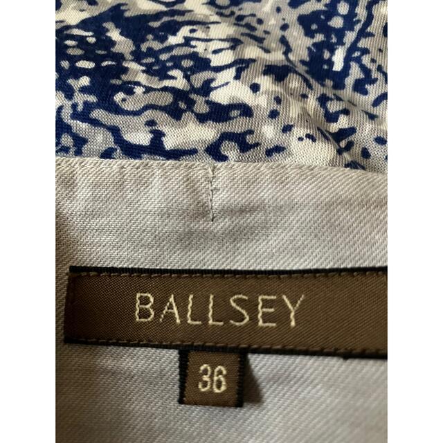 Ballsey(ボールジィ)のBALLSEY ボールジィー ひざ丈 タック 36 日本製 レディースのスカート(ひざ丈スカート)の商品写真