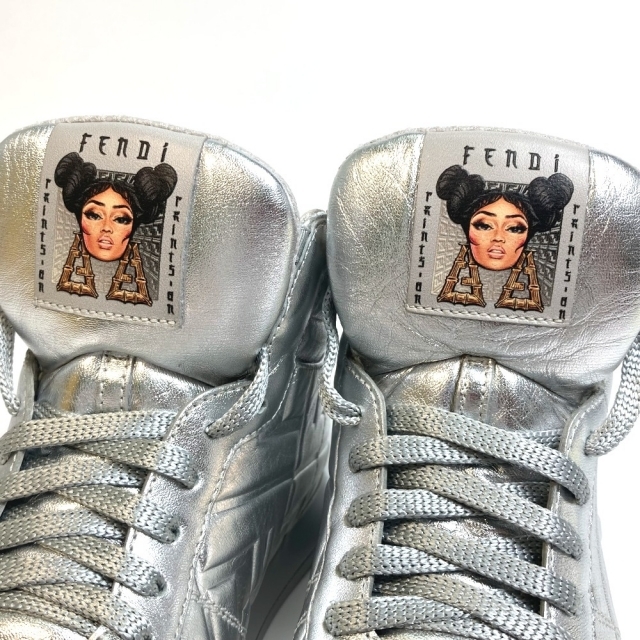 FENDI フェンディ 衣類 パーカー ニッキー・ミナージュコラボ
