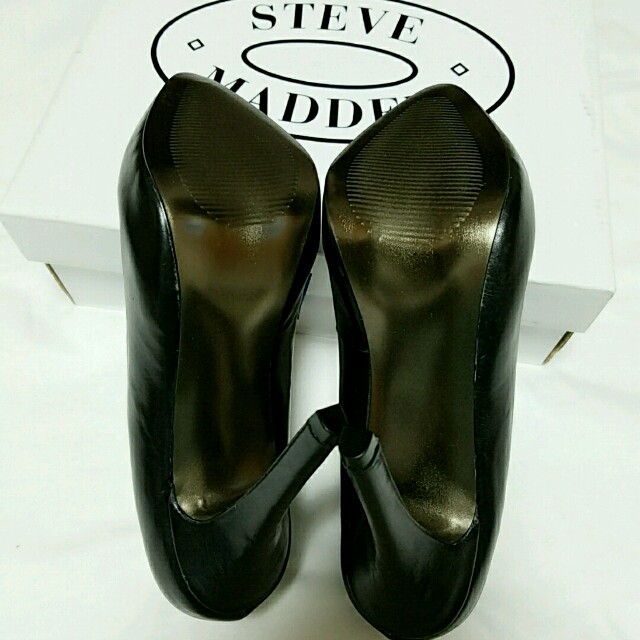 Steve Madden(スティーブマデン)の新品*STEVE MADDEN美脚パンプス レディースの靴/シューズ(ハイヒール/パンプス)の商品写真