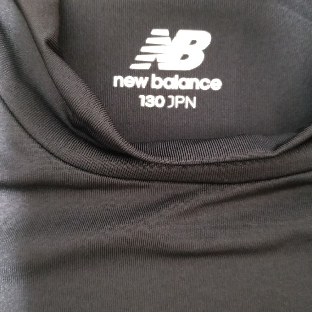 New Balance(ニューバランス)のnew balance　長袖インナー　黒　130 キッズ/ベビー/マタニティのキッズ服男の子用(90cm~)(Tシャツ/カットソー)の商品写真