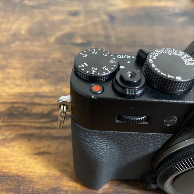 富士フイルム(フジフイルム)のFUJIFILM x-t10 スマホ/家電/カメラのカメラ(ミラーレス一眼)の商品写真