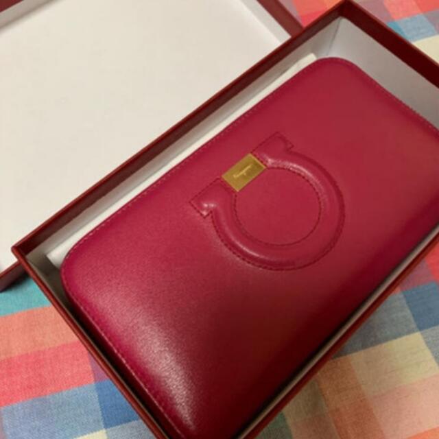 Ferragamo(フェラガモ)のフェラガモ　財布 レディースのファッション小物(財布)の商品写真