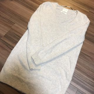 ザラ(ZARA)のカシミア100% ZARA Vネックニット(ニット/セーター)