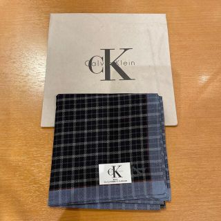 シーケーカルバンクライン(ck Calvin Klein)のCKカルバンクラインハンカチネイビー(ハンカチ/ポケットチーフ)