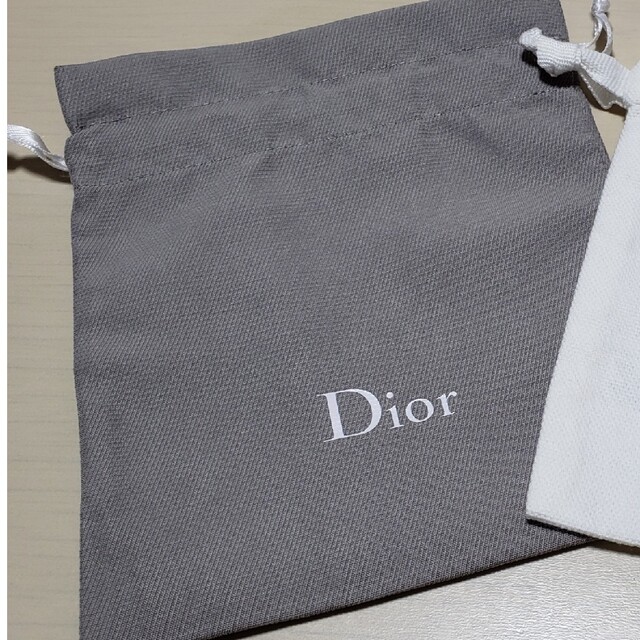 Dior(ディオール)のDior　ディオール　巾着　ポーチ　コスメ　ラッピング レディースのファッション小物(ポーチ)の商品写真