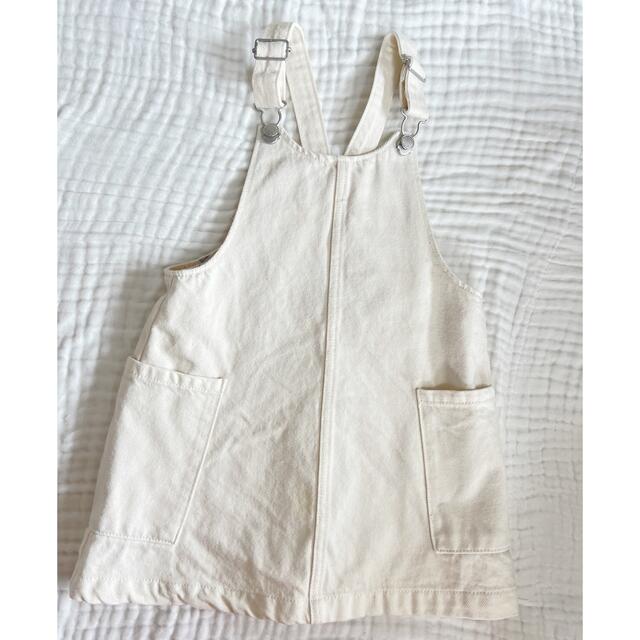 ZARA(ザラ)のZara☆ホワイトデニムジャンパースカート キッズ/ベビー/マタニティのキッズ服女の子用(90cm~)(ワンピース)の商品写真