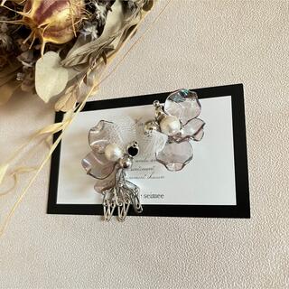 アメリヴィンテージ(Ameri VINTAGE)のclear flower perl pierce  New🎶　フラワーピアス(ピアス)