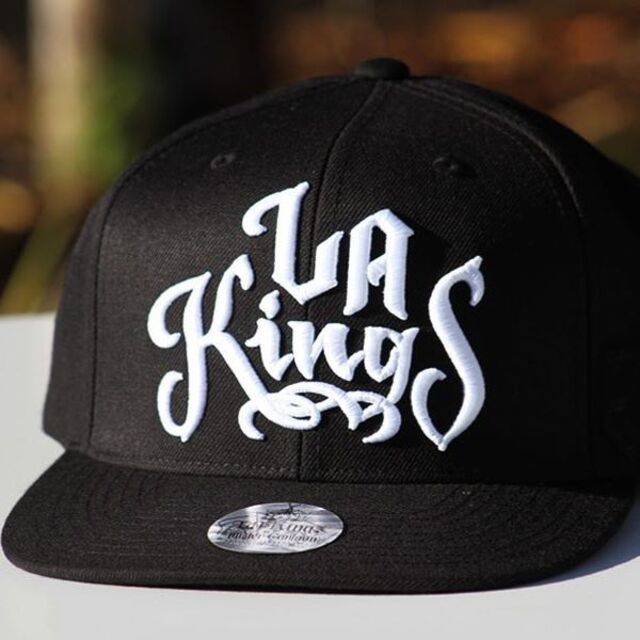 Mr Cartoon LA KINGS CAP SNAPBACK 帽子 黒