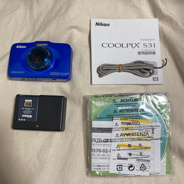 カメラ COOLPIX