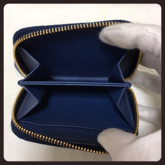 なるべく PRADA コインケース ラウンドファスナー ブルーの通販 by ...