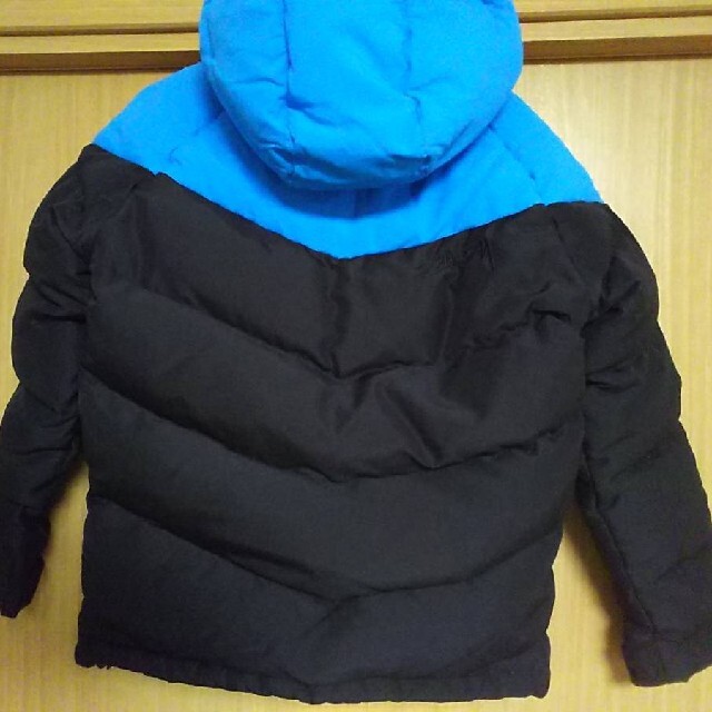 希少STUSSY刺繍ロゴKIDS DOWN JACKETダウンジャケットM/5T 希少STUSSY刺繍ロゴKIDS DOWN JACKETダウンジャケットM/5T