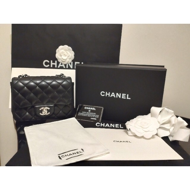 CHANEL(シャネル)のCHANEL♡ミニマトラッセ　ミニフラップバッグ レディースのバッグ(ショルダーバッグ)の商品写真