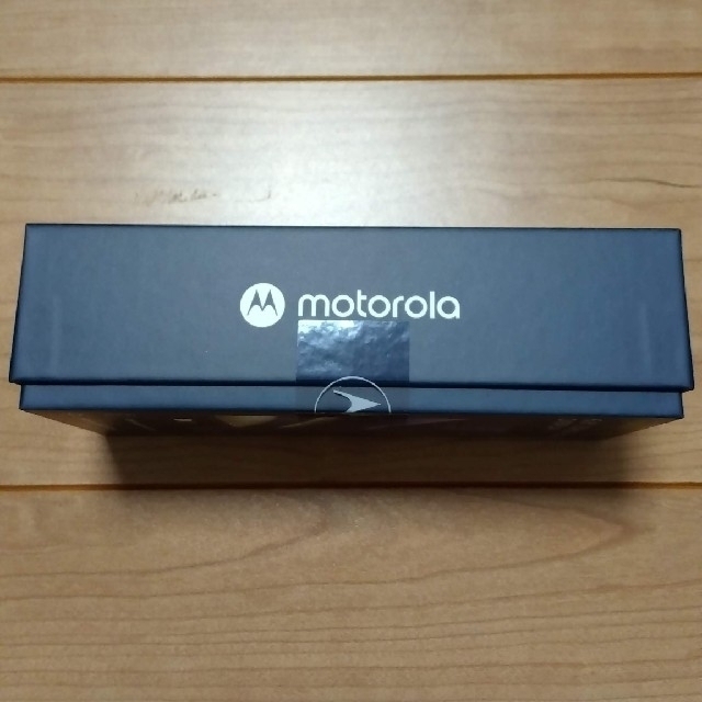 Motorola moto g52j 5G パールホワイト　モトローラ 1