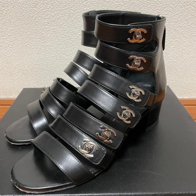 数量は多】 CHANEL シャネル ターンロック サンダル CHANEL - サンダル