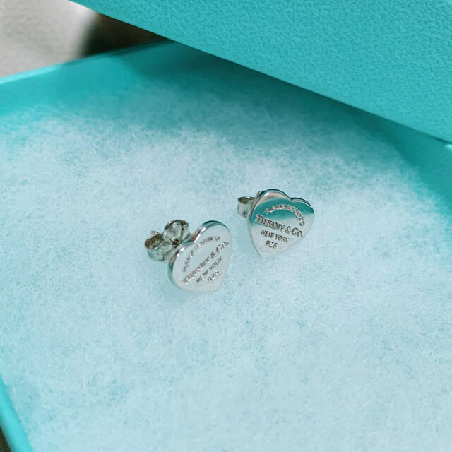 Tiffany & Co.(ティファニー)のティファニー　リターントゥハートタグピアス レディースのアクセサリー(ピアス)の商品写真