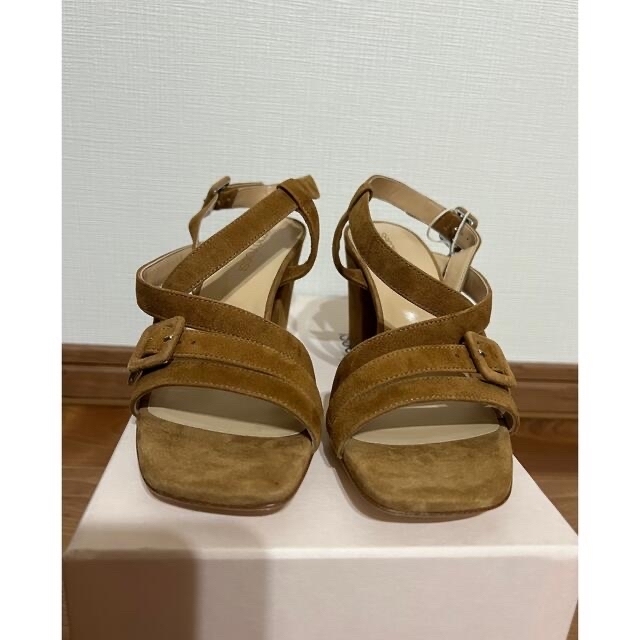 新品未使用SergioRossi セルジオロッシ　サンダル　スエード レディースの靴/シューズ(サンダル)の商品写真