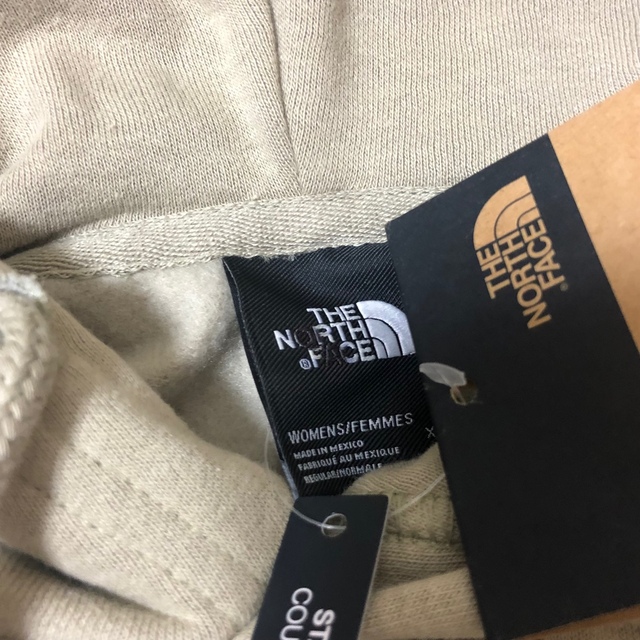 THE NORTH FACE(ザノースフェイス)の専用！《新品》THE NORTH FACE スウェットパーカー XS レディースのトップス(パーカー)の商品写真