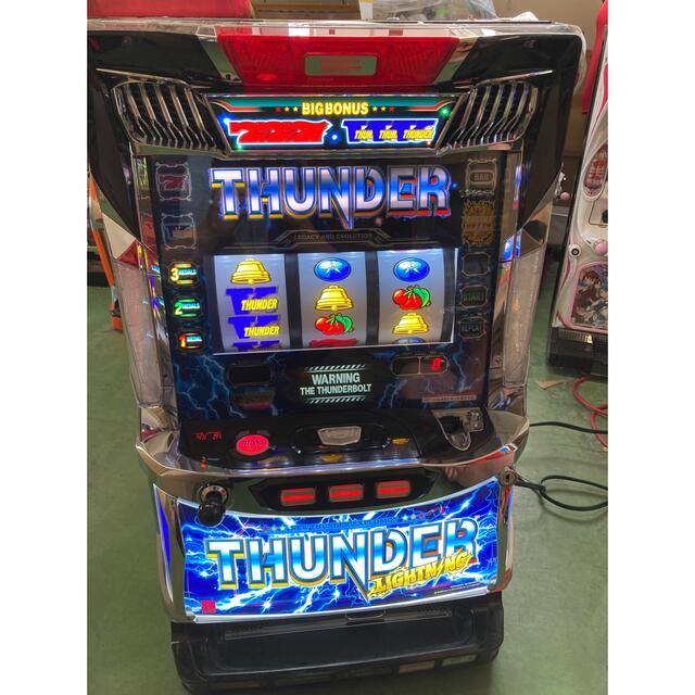 実機 税込 アクロス Ｓ／サンダーＶライトニング／ＴＨ◇コイン不要機