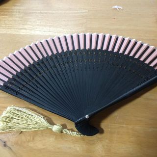 扇子　シックでオシャレ(和装小物)