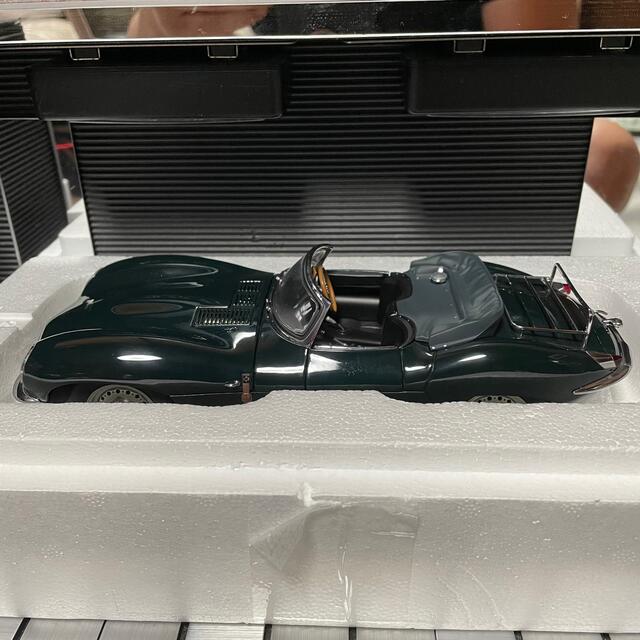 超激レア絶版未展示オートアート1/18ジャガー XK-SSスティーブ