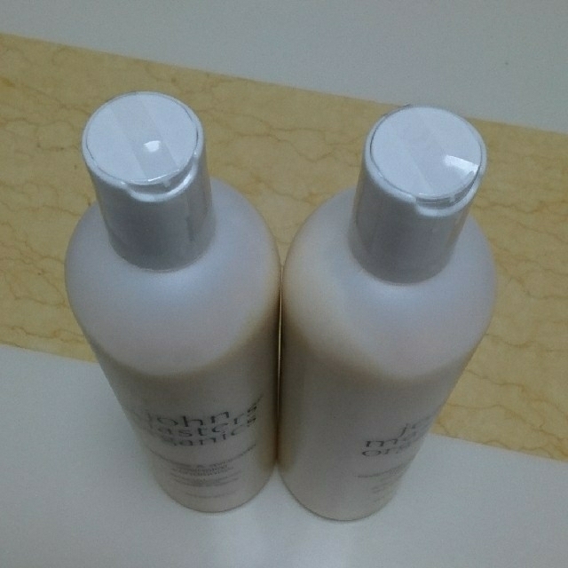 John Masters Organics(ジョンマスターオーガニック)の専用 ジョンマスターオーガニック L&A コンディショナー473ml 2本 コスメ/美容のヘアケア/スタイリング(コンディショナー/リンス)の商品写真