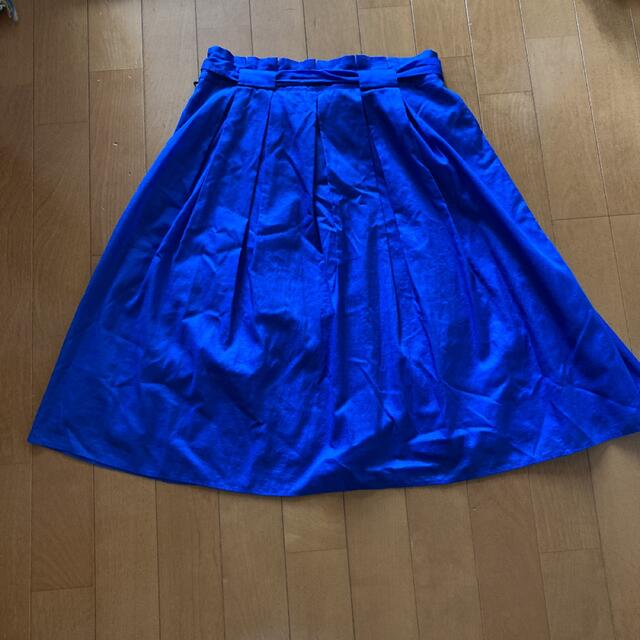COUP DE CHANCE(クードシャンス)のCOUP DE CHANCEのロイヤルブルーのフレアスカート レディースのスカート(ひざ丈スカート)の商品写真