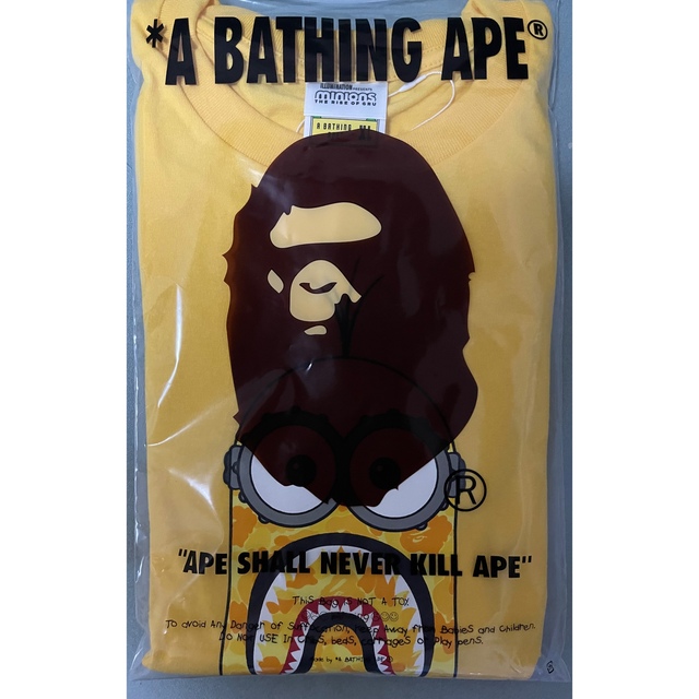 A BATHING APE(アベイシングエイプ)のA BATHING APE®︎ × 新作映画「ミニオンズ」 メンズのトップス(Tシャツ/カットソー(半袖/袖なし))の商品写真