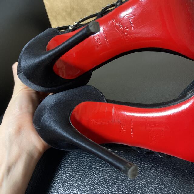 Christian Louboutin(クリスチャンルブタン)のルブタン　ヒール　スワロフスキー レディースの靴/シューズ(ハイヒール/パンプス)の商品写真