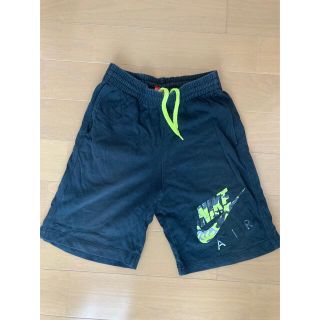 ナイキ(NIKE)のナイキ　キッズ　ハーフパンツ　140cm(パンツ/スパッツ)