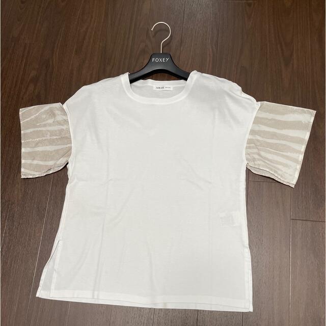 FOXEY(フォクシー)のアディアム　2020年　トップス　Tシャツ　カットソー　フォクシー  レディースのトップス(Tシャツ(半袖/袖なし))の商品写真