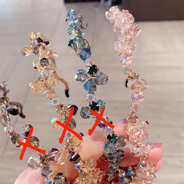 【手作り工房】キラキラストーンやビーズのカチューシャ/ピンク レディースのヘアアクセサリー(カチューシャ)の商品写真